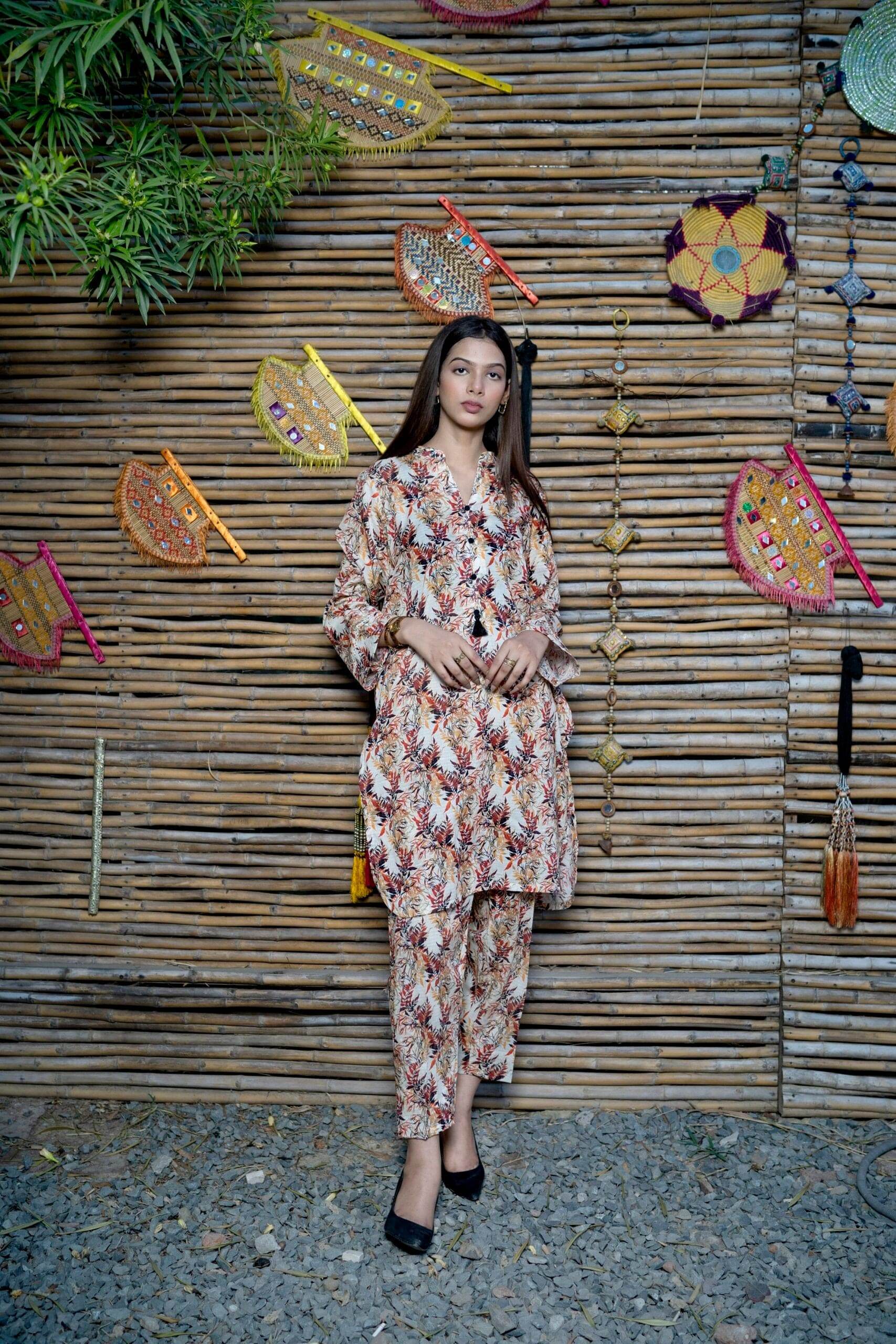 Skin Digi Airjet Doria Lawn Co-Ord Set - Maan&Mahi