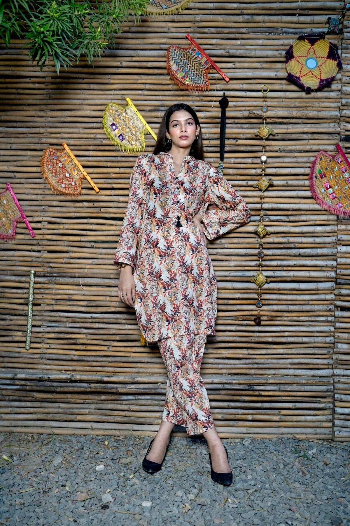 Skin Digi Airjet Doria Lawn Co-Ord Set - Maan&Mahi