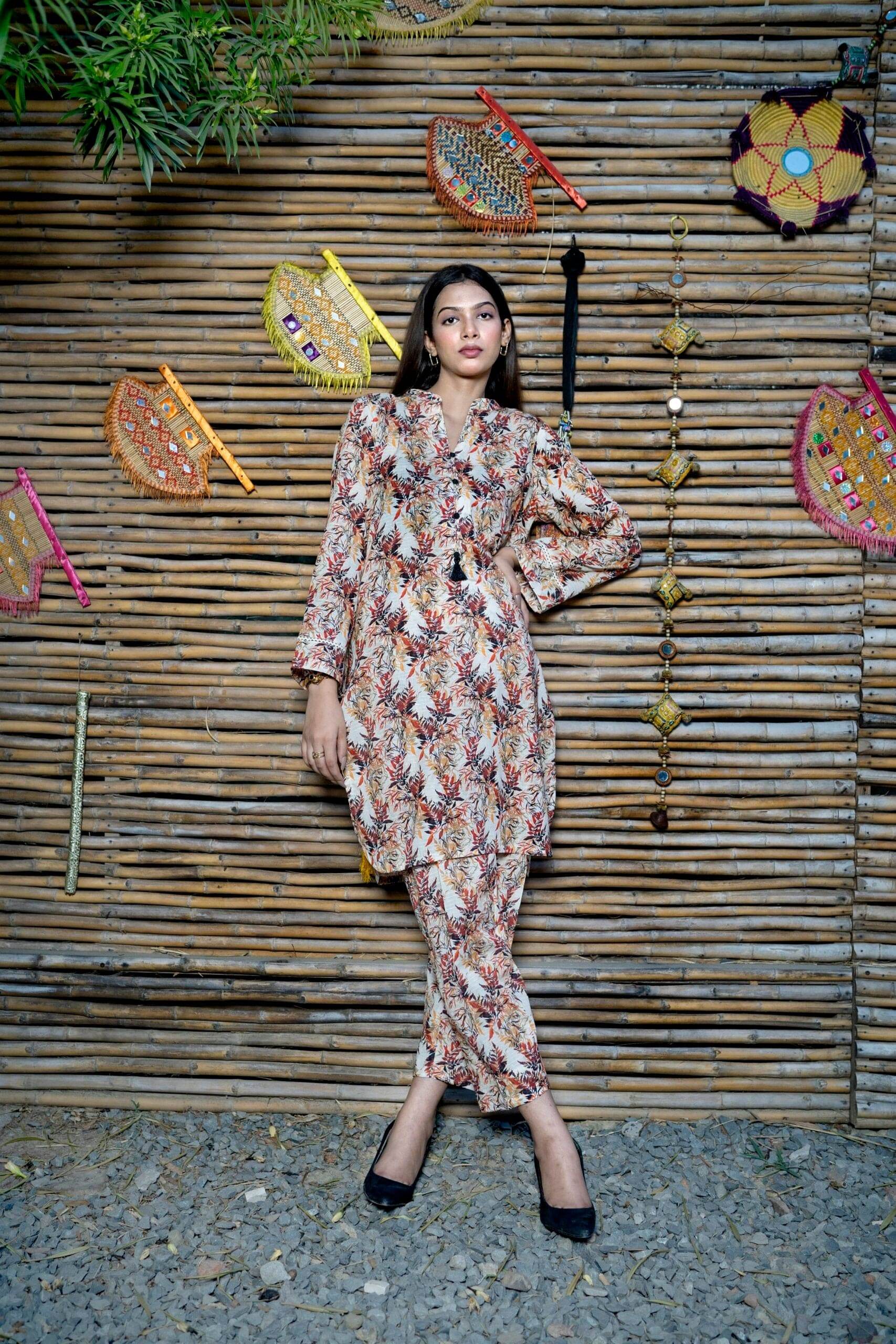 Skin Digi Airjet Doria Lawn Co-Ord Set - Maan&Mahi