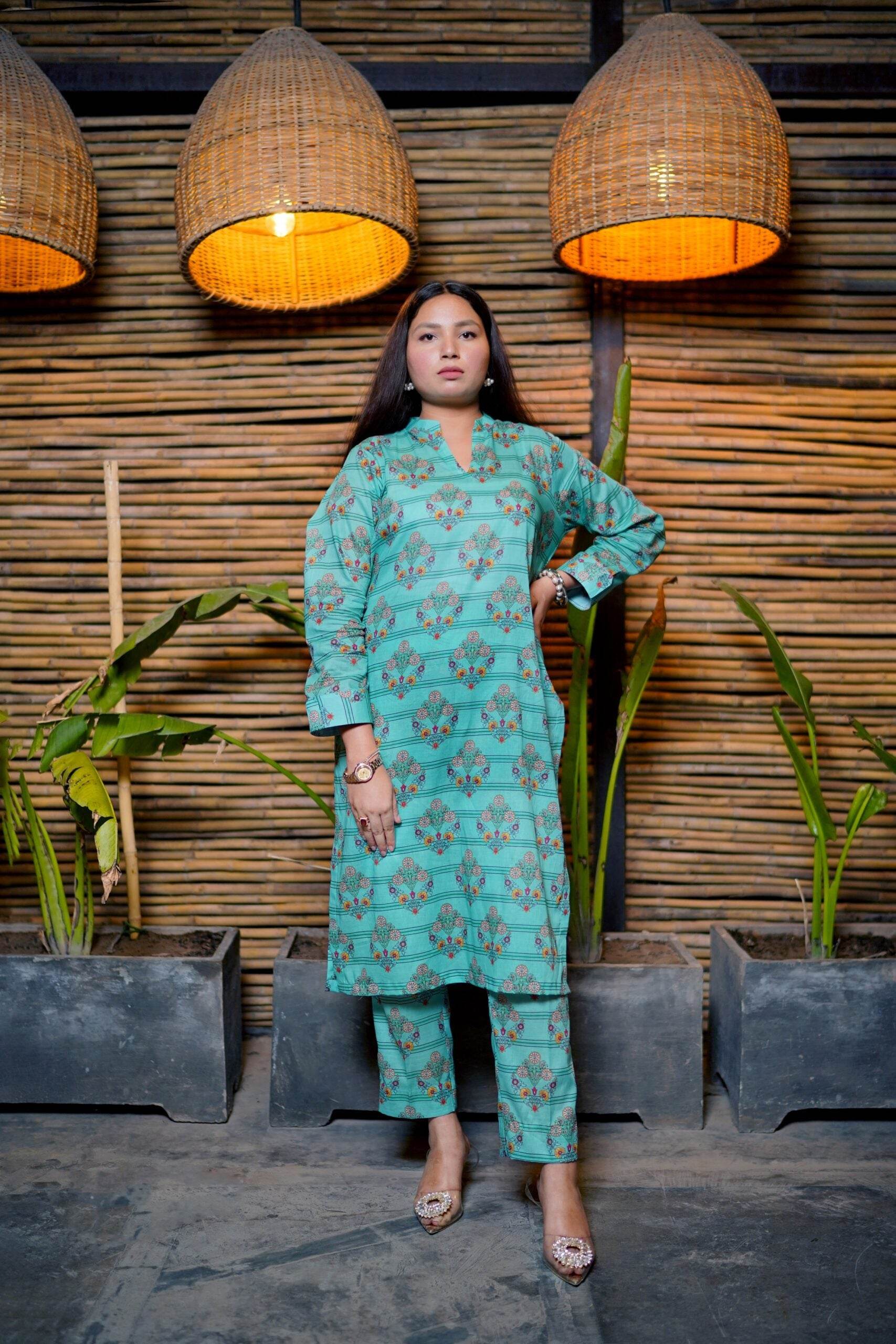 2pc Feroza Digital Airjet Lawn Premium Co-Ord Set - Maan&Mahi